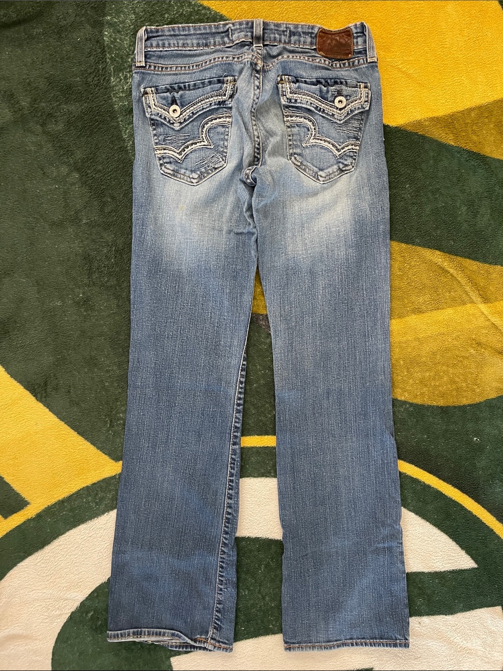 Big Star Light Blue Bootcut Jeans with Embroidered Back Pockets. Size 27R